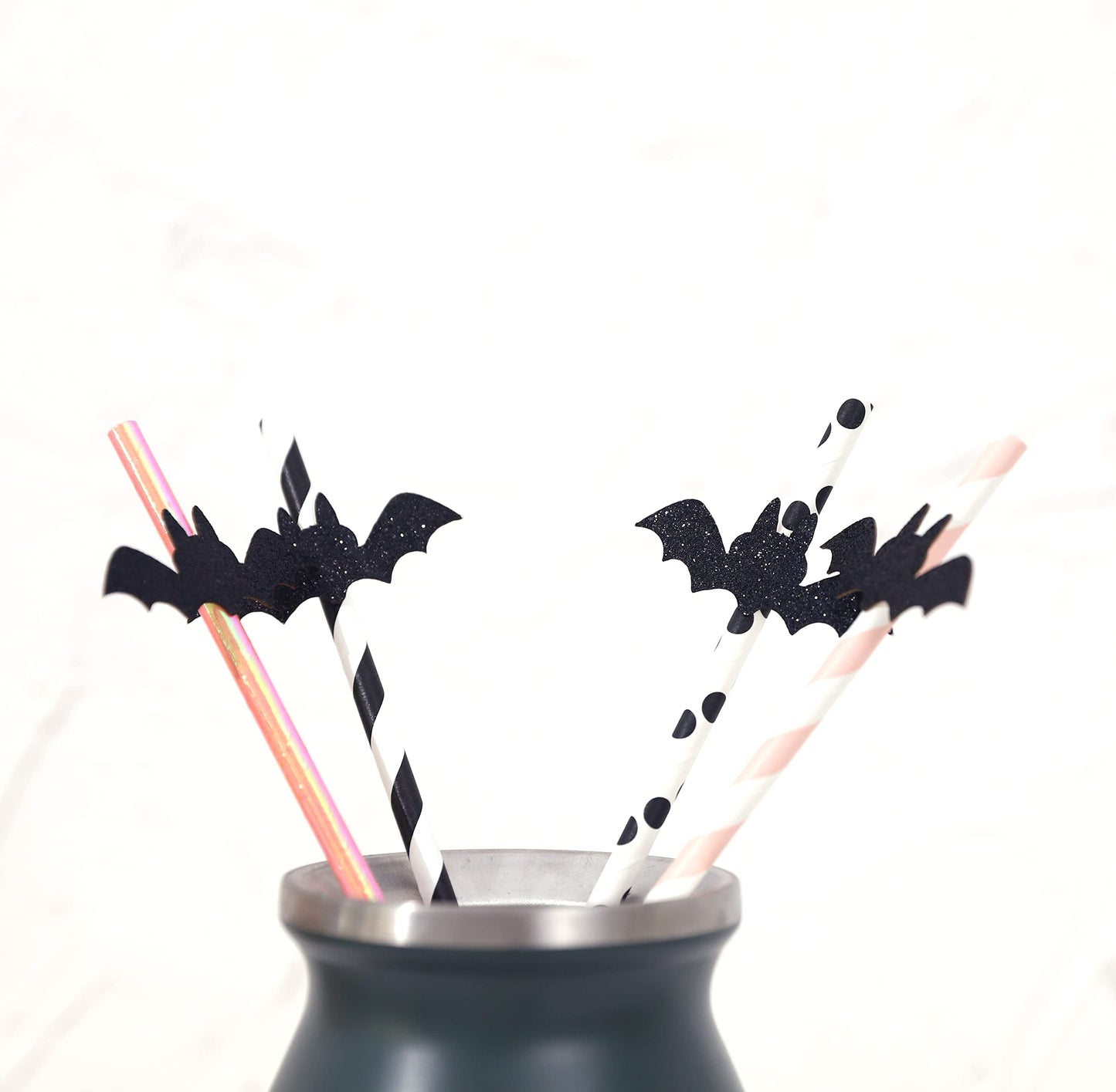 VAVAYAO Halloween Decorative Straws - Halloween Paper Straws,Pink Halloween Ornaments, Halloween Bat Ornaments. Bat Party Straws. Black Glitter Bat Decorative Paper Straws, Glitter Straws, 12 pcs.